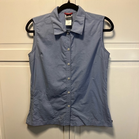 The North Face Sleeveless Button Down Shirt Size Women’s Medium Color Blue - Picture 1 of 10